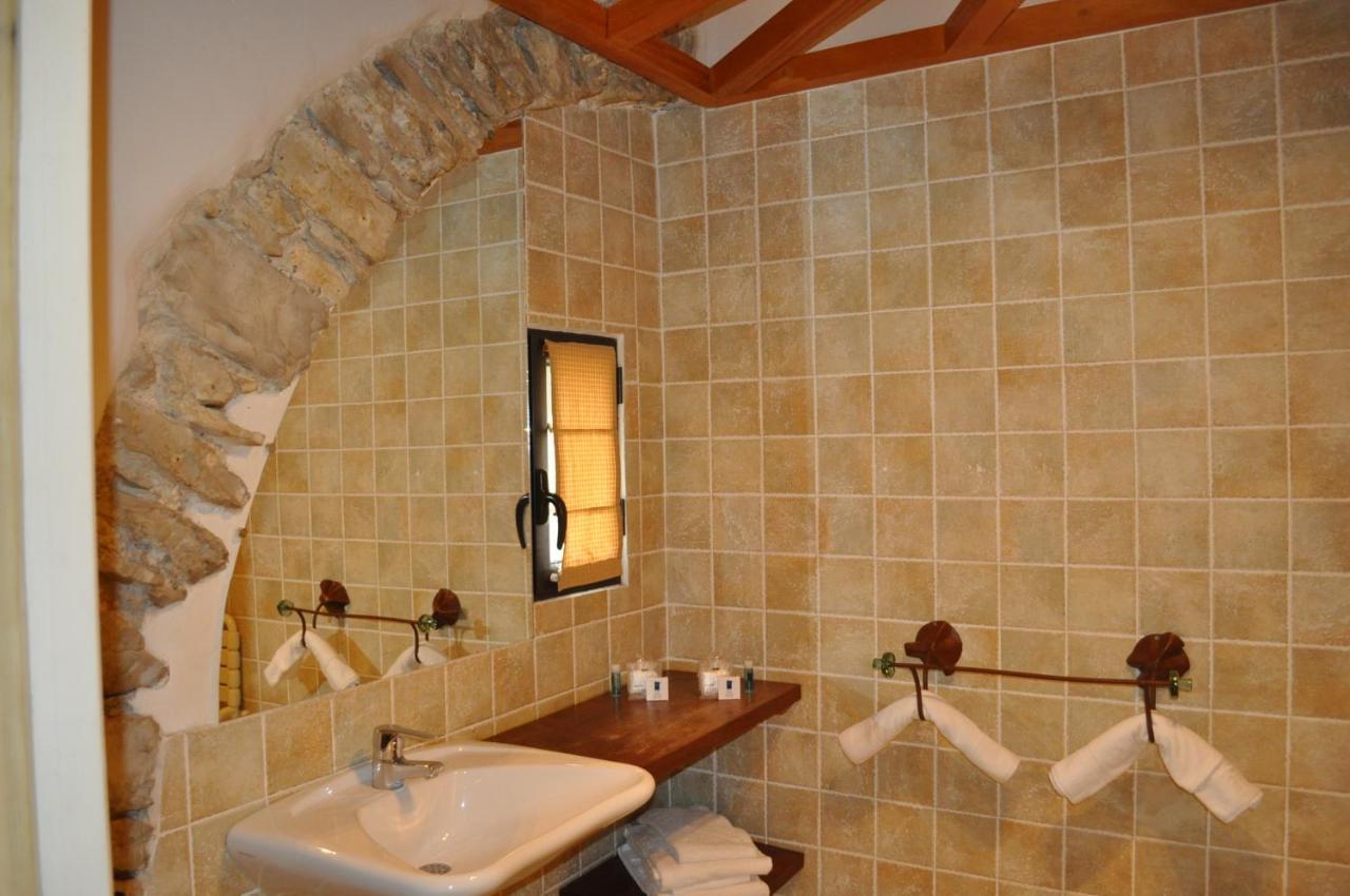 Domaine De Blancardy Hotel Moulès-et-Baucels Eksteriør billede